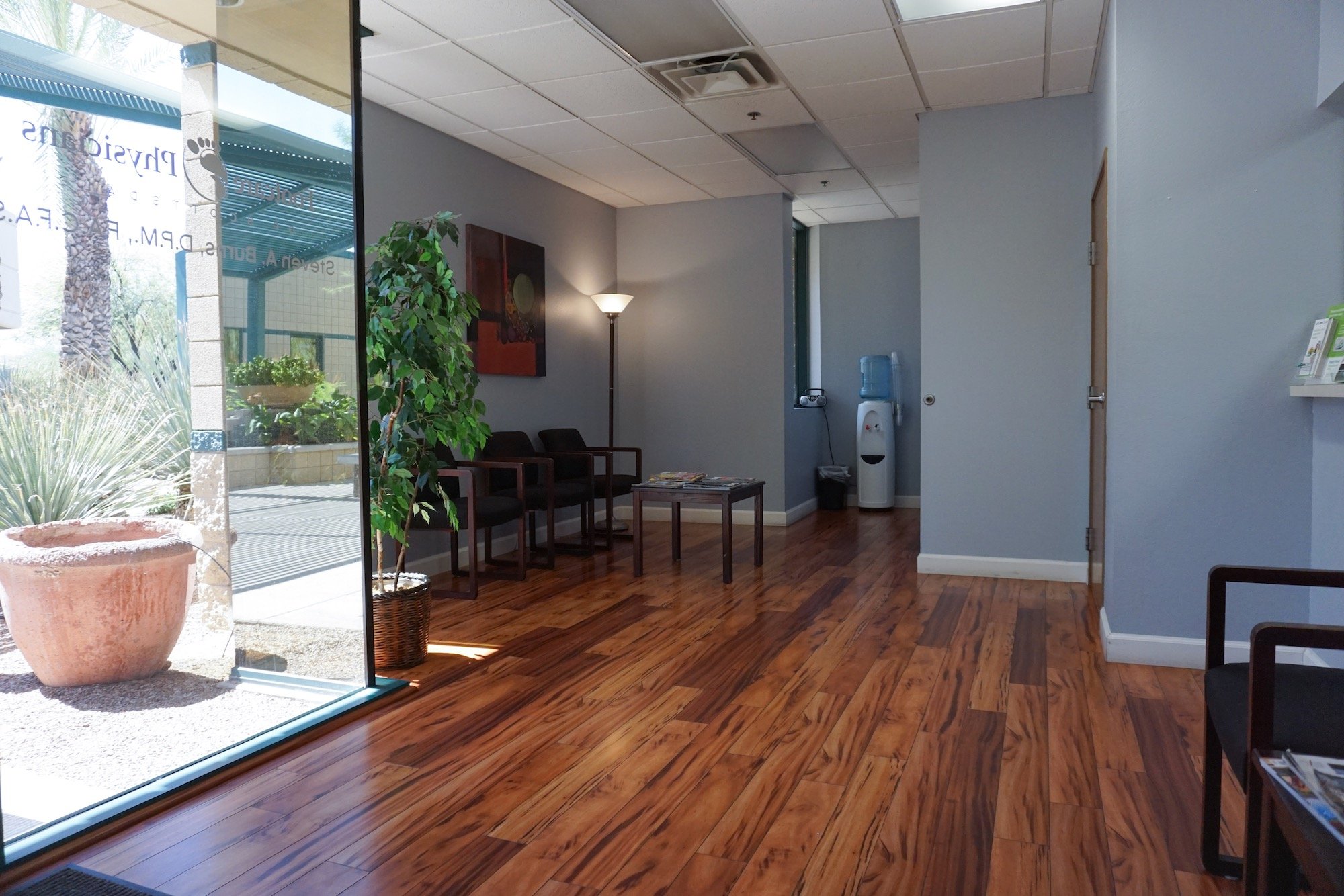 Modern Foot Care Clinic in Scottsdale Scottsdale Podiatry Office Lobby Side View