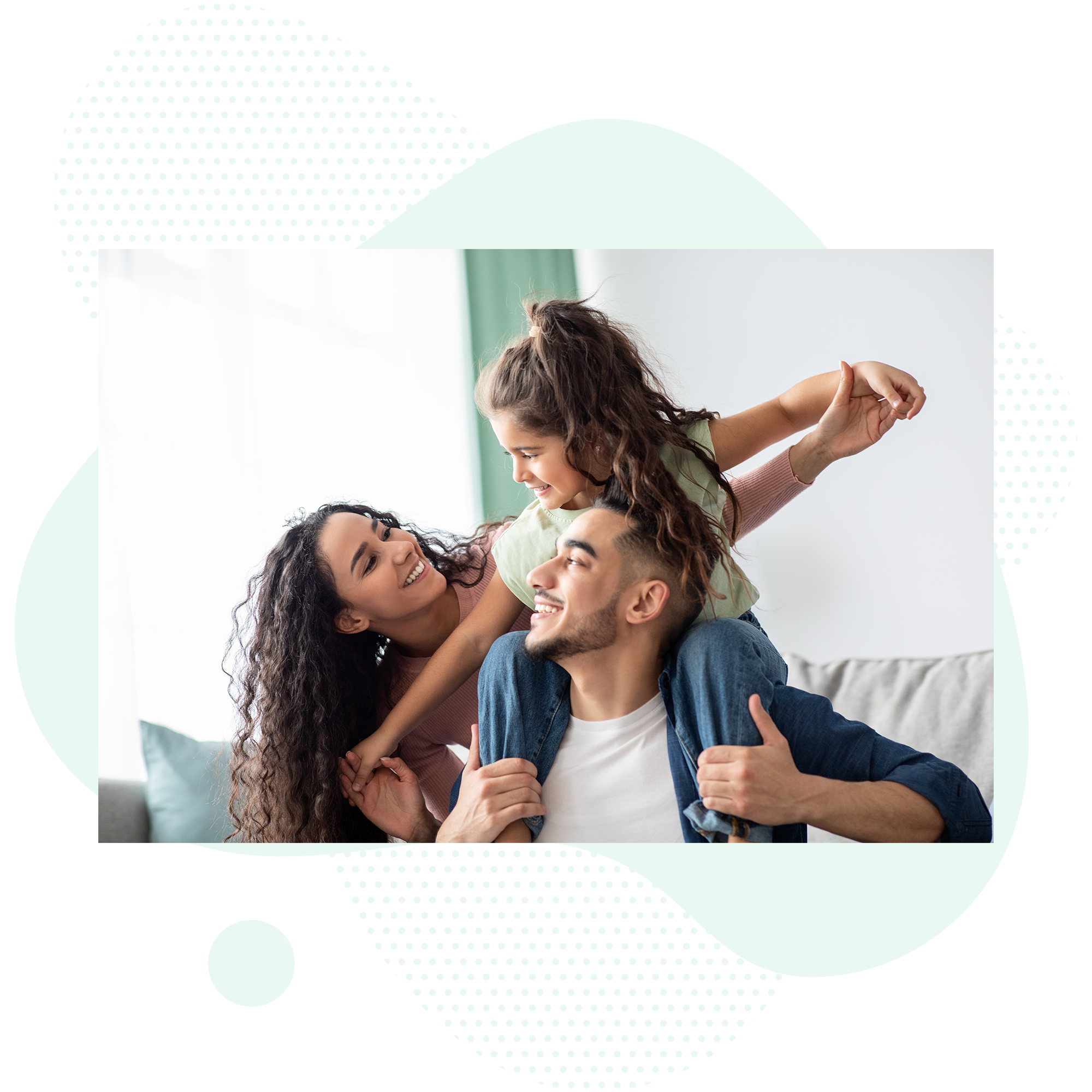 arizona-foot-doctors-image-template mother, father, and daughter smiling